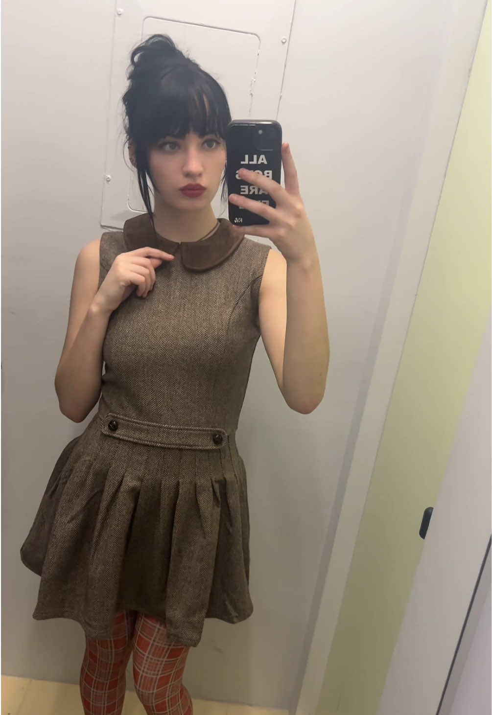 @Lila Rose