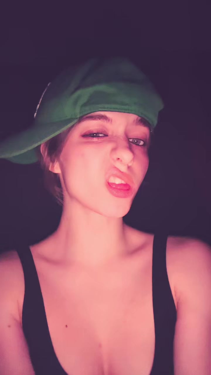 @ელენე