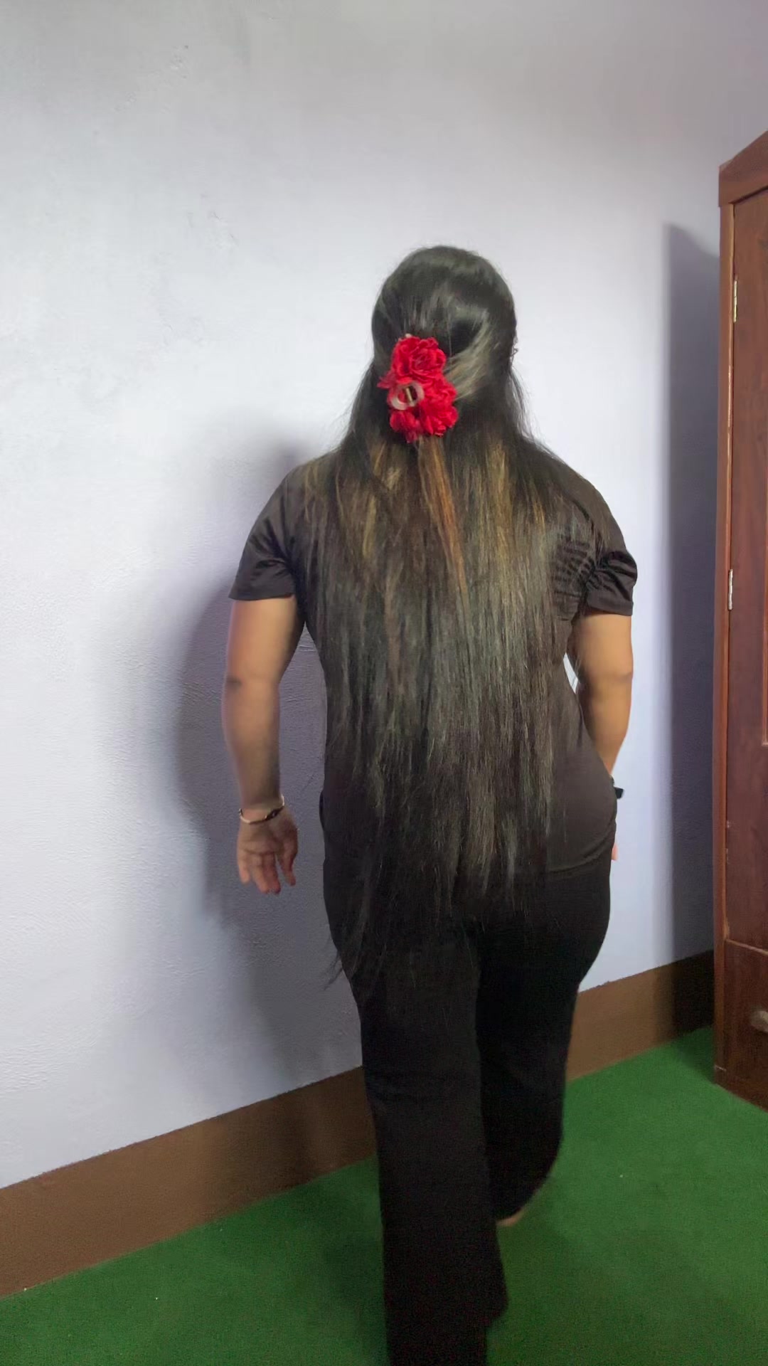 @गनि सारा बि क: