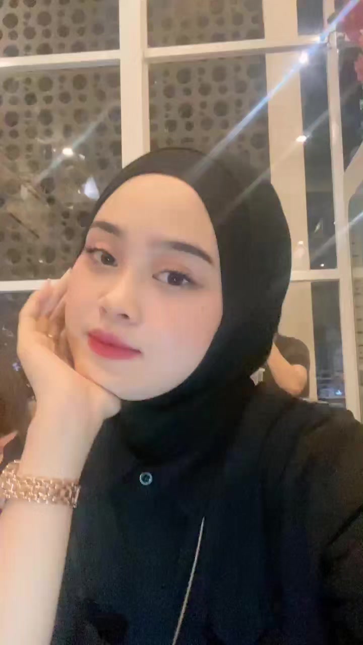 @RikaFebryanti