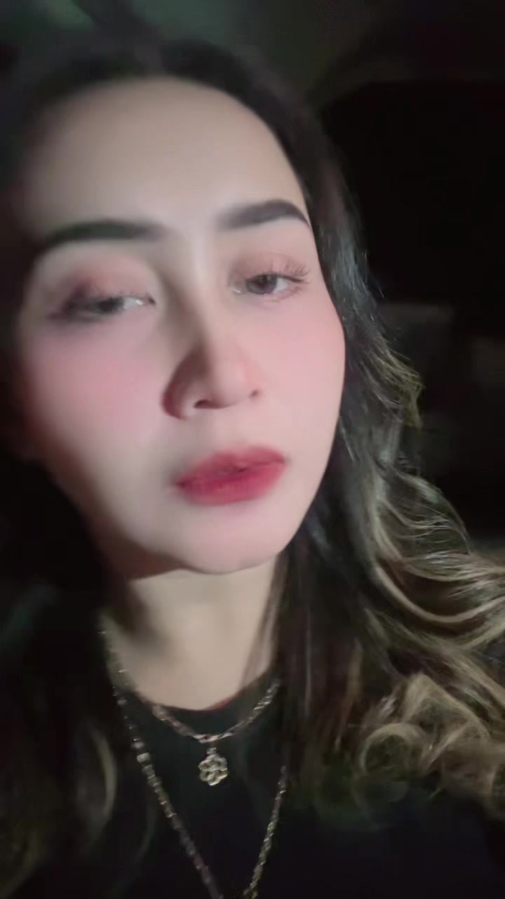 @DellaSantika22