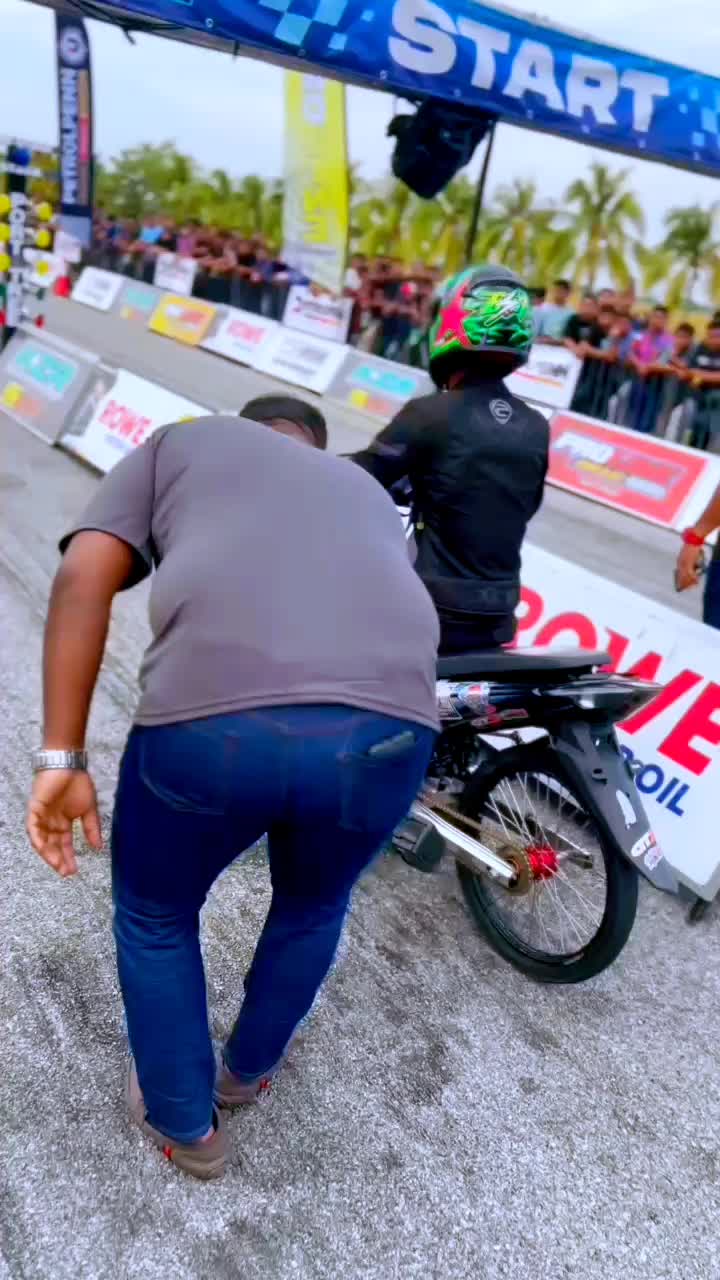 @AyieSpeedMachine🏁