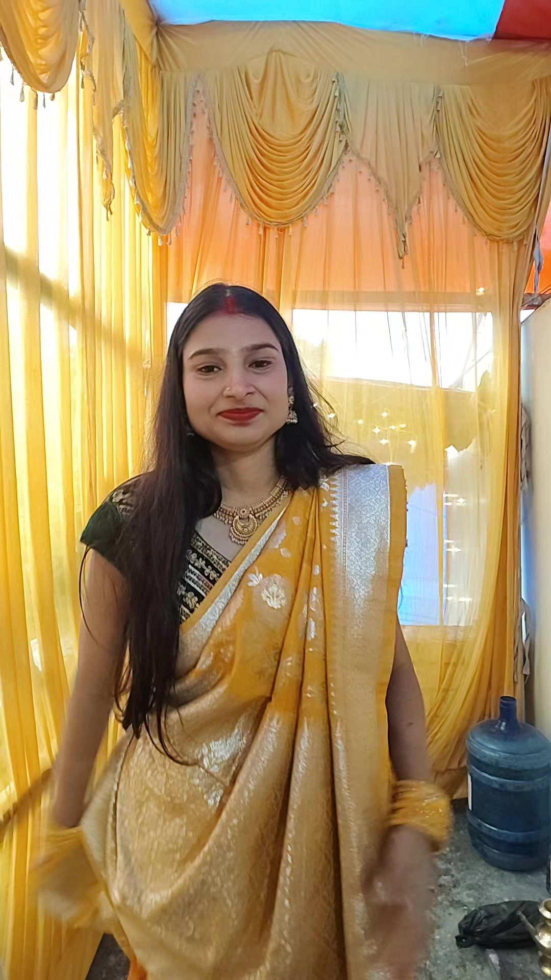 @maneeshakarn