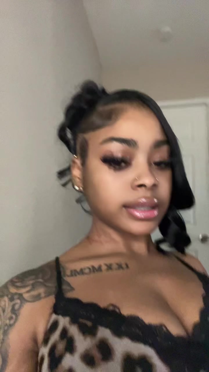 @janyiam