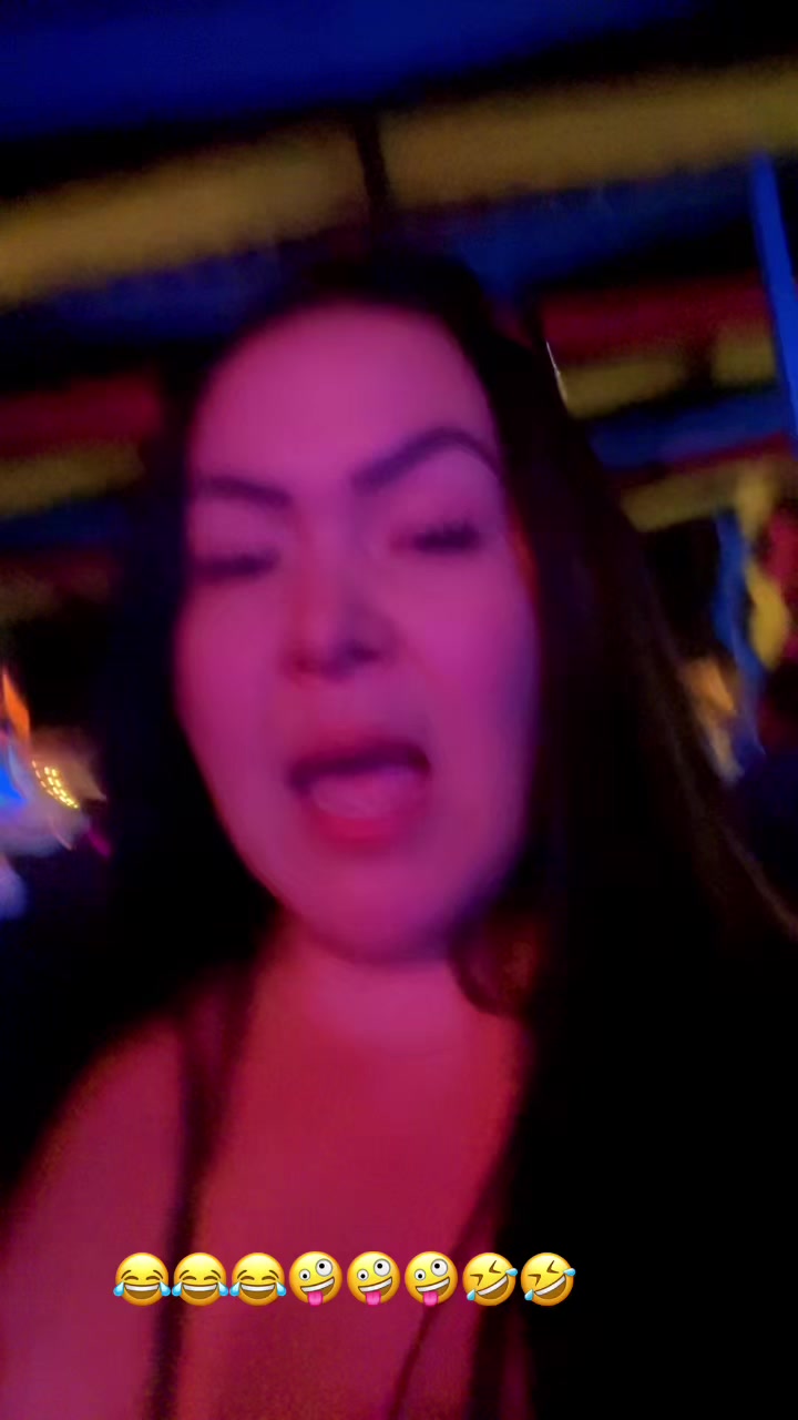 @Desi la Diva🍑🍑