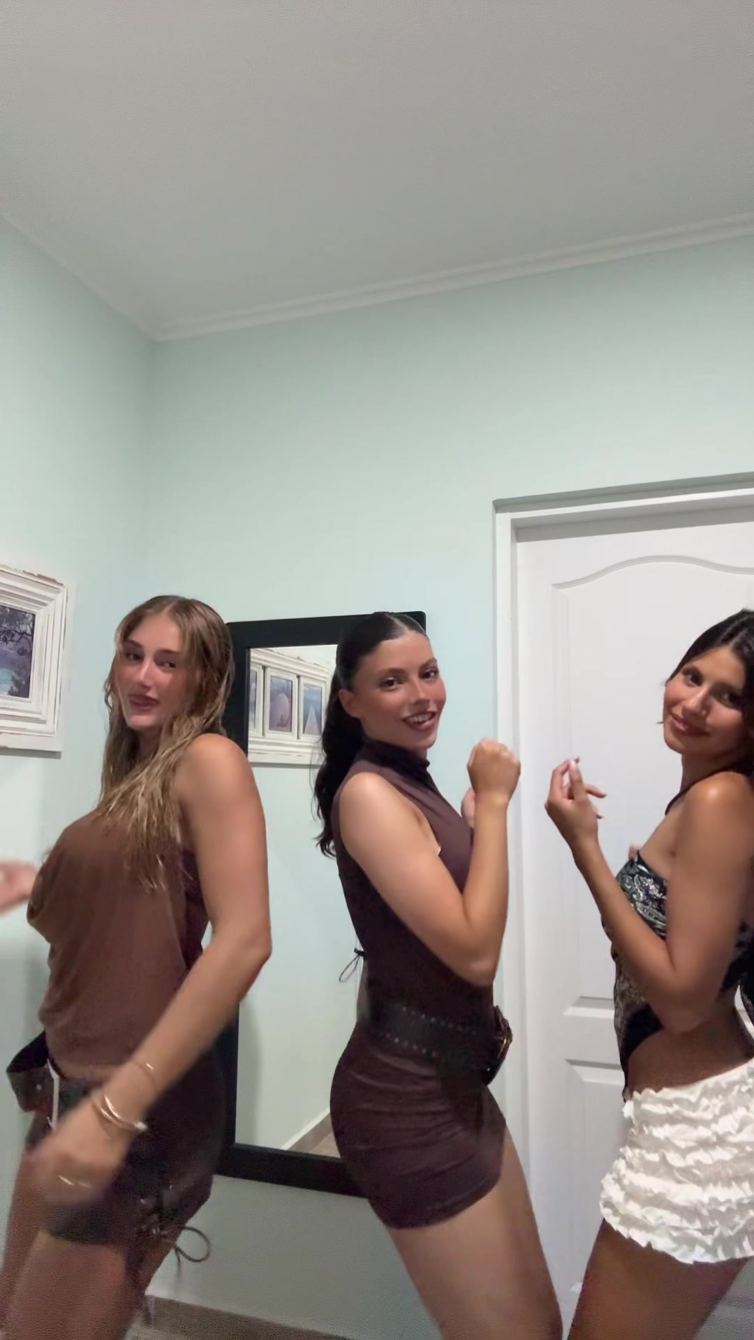 @Julita