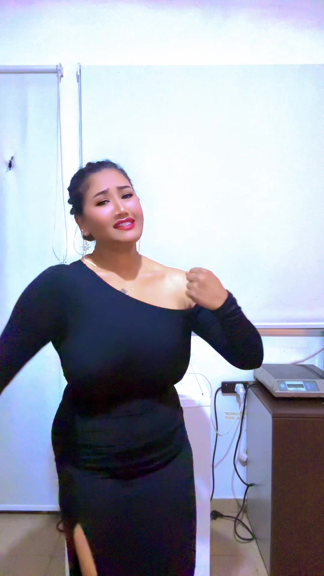 @Riya_Adhikari