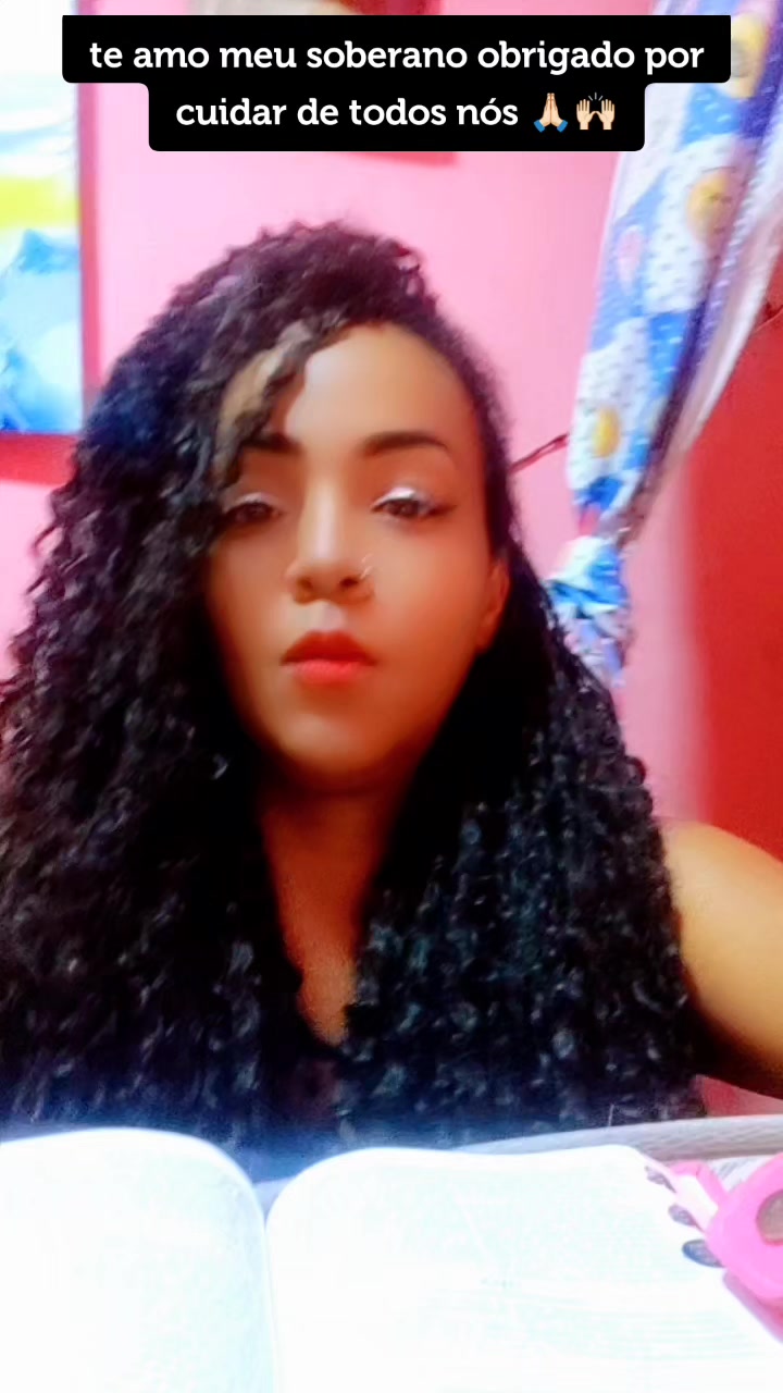 @Lucy a guria do short sexy