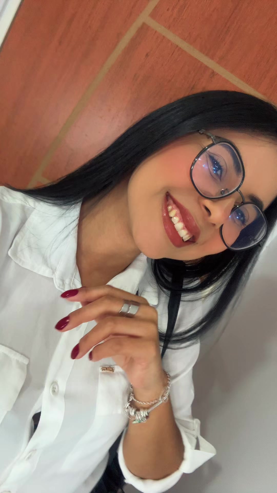 @clara