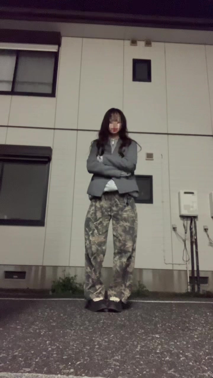@らみ