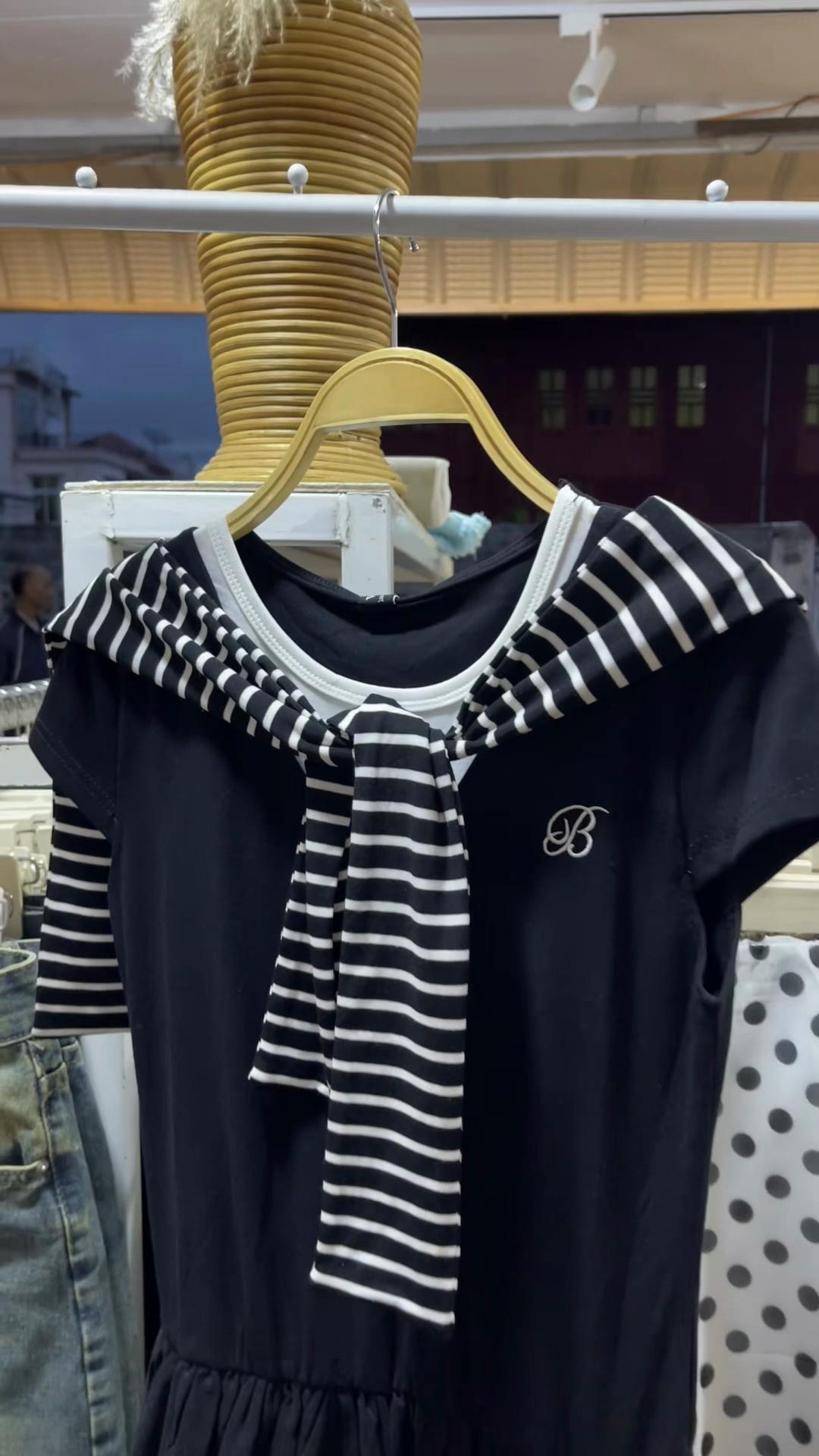 @Kit Kit Clothing(Tgi)