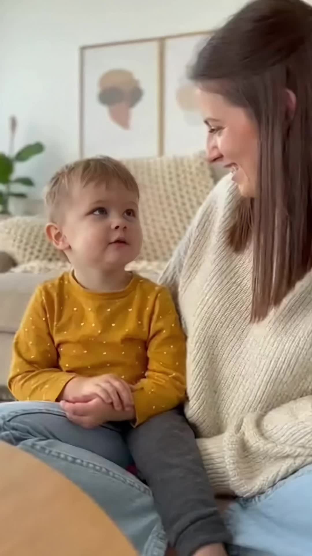 @Tiny Giggle