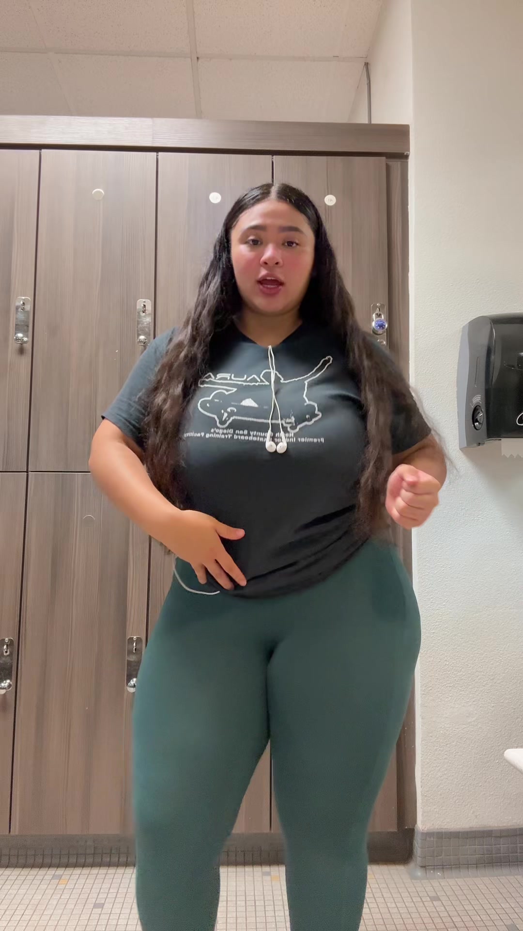 @B👸🏽