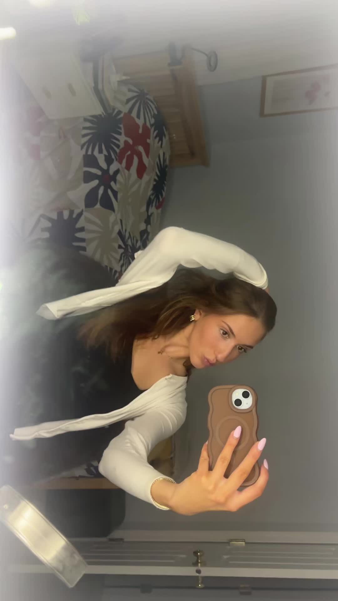 @lena
