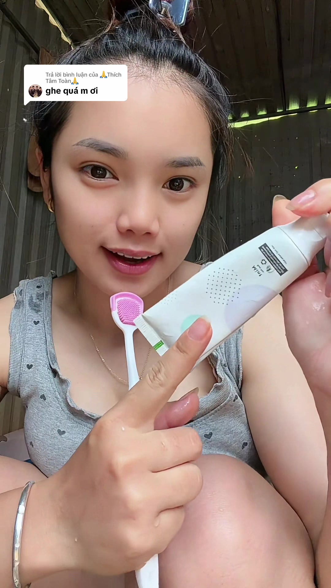 @Ho&agrave;ng Yến 🌹