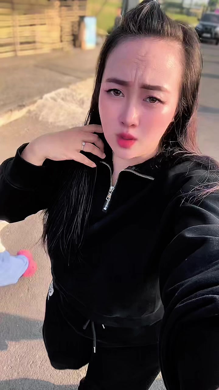 @Elsen Senja 🦀