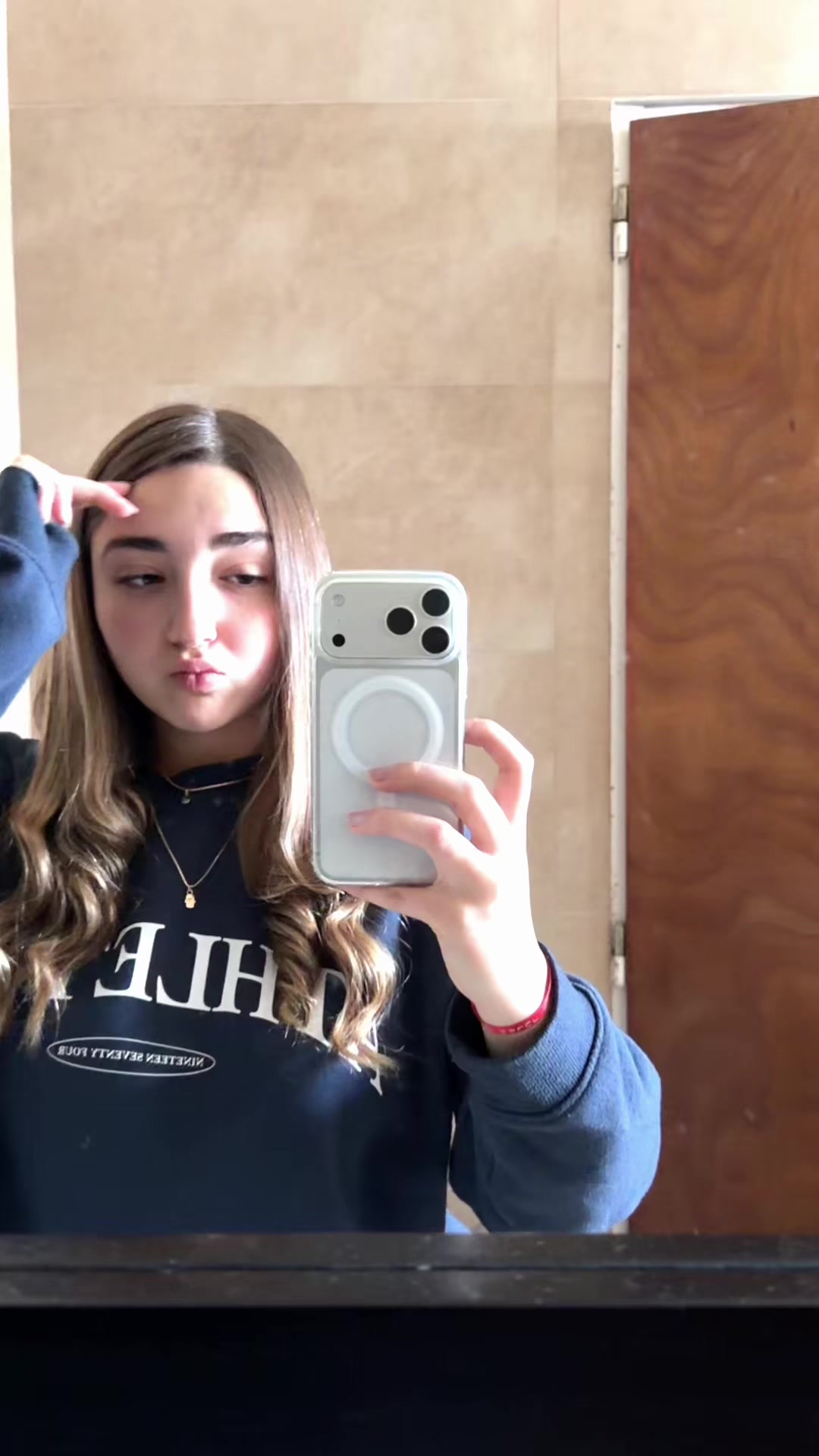 @abruu