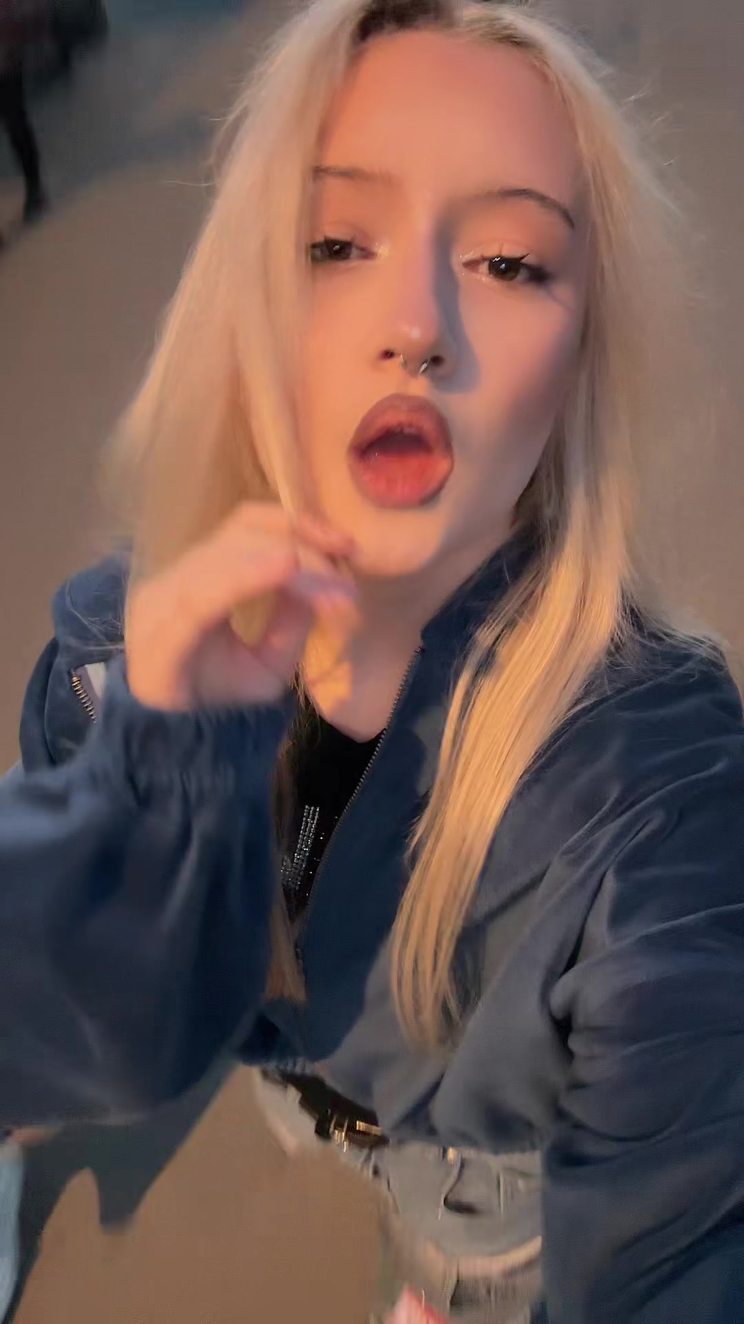@HILLSI