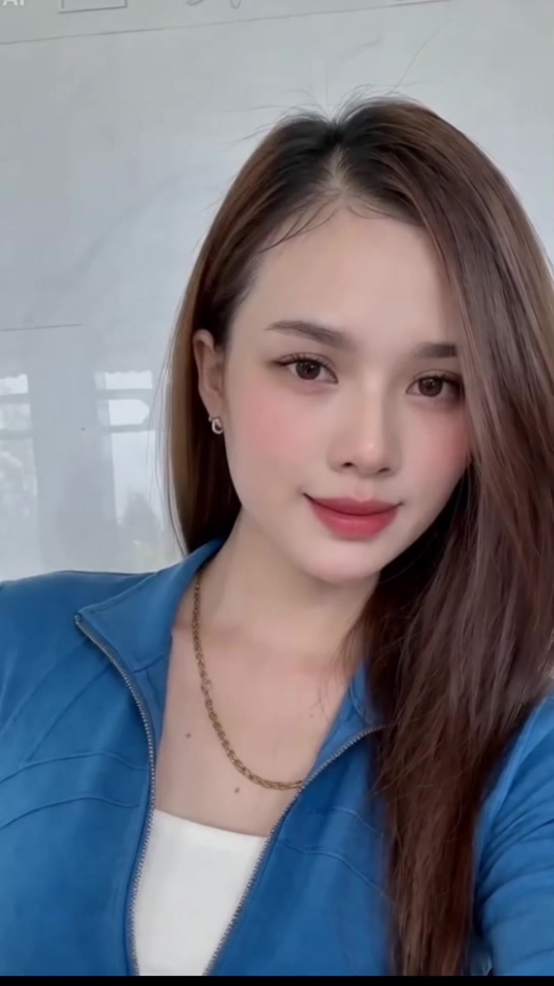 @Mặt trời nhỏ 🌻