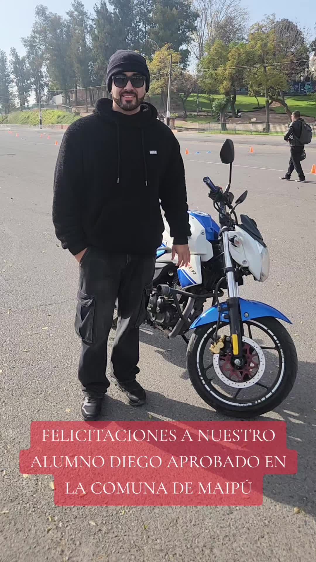 @CLASESDEMOTO.GIXXERMANIA
