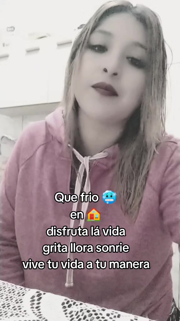 @🥰Day.Idania💌