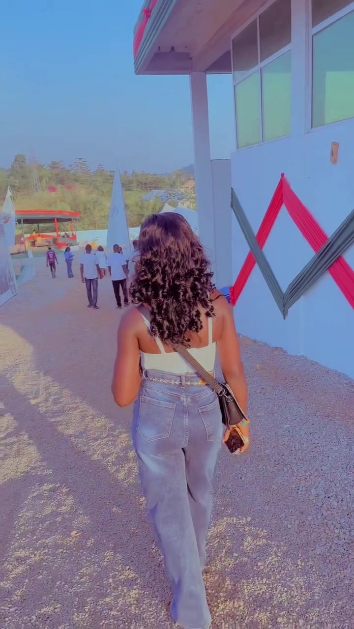 @Rebel 🦋💫💕