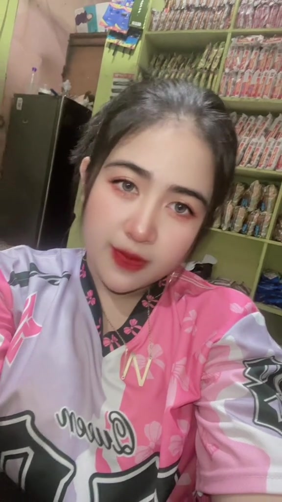 @Nonamanies🐒🐻