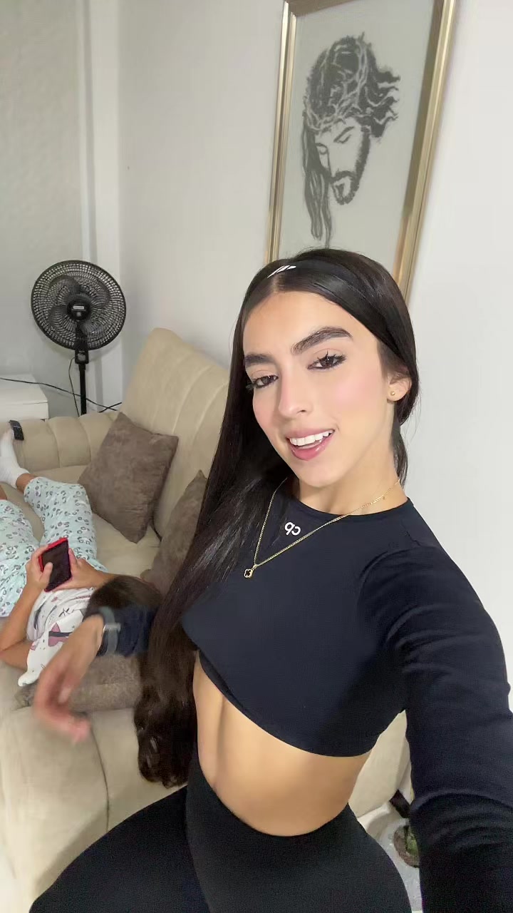 @silviajb_102