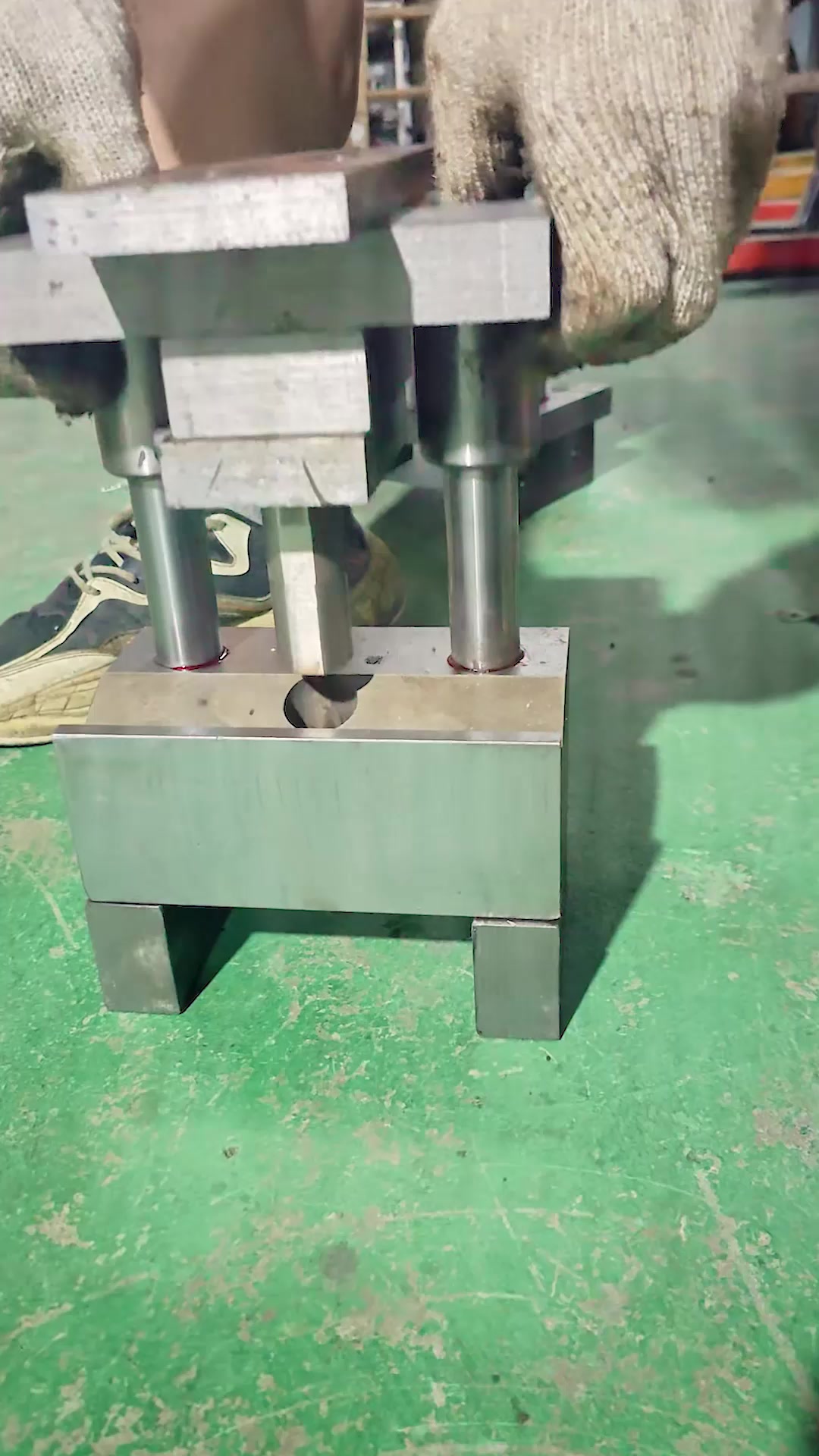 @Tikant Machines Factory