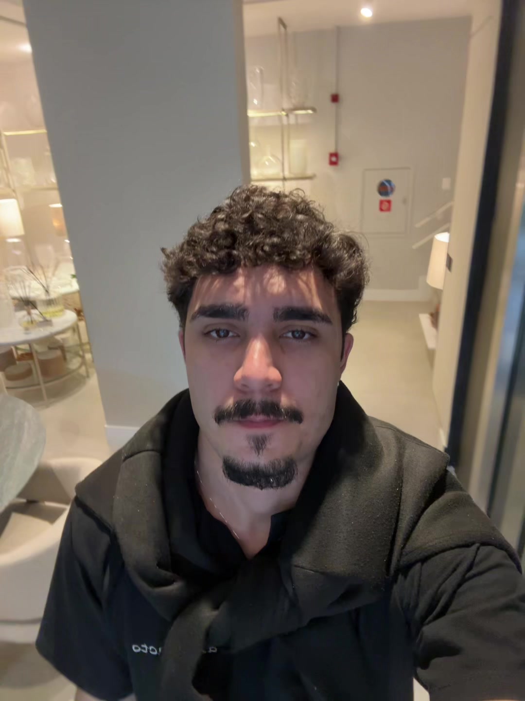 @Caetano