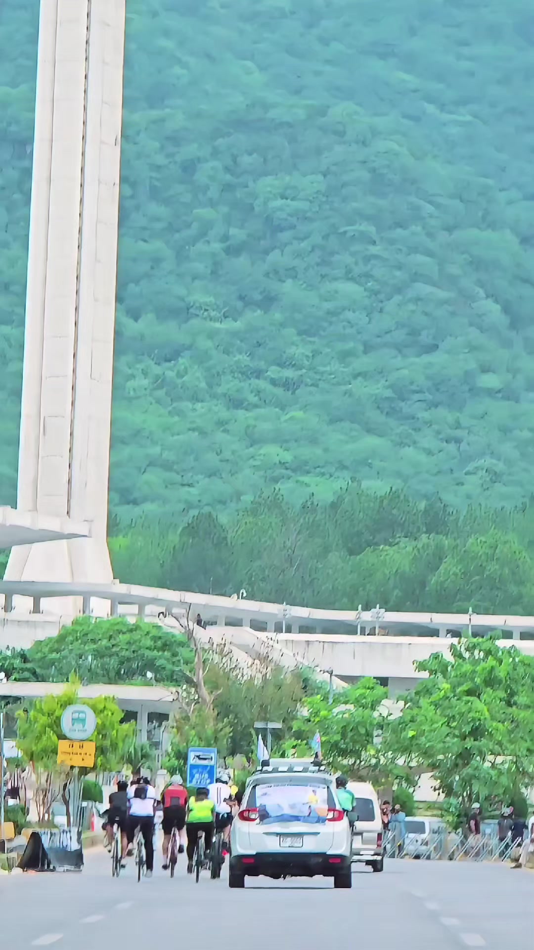 @Only Faisal Masjid ๐