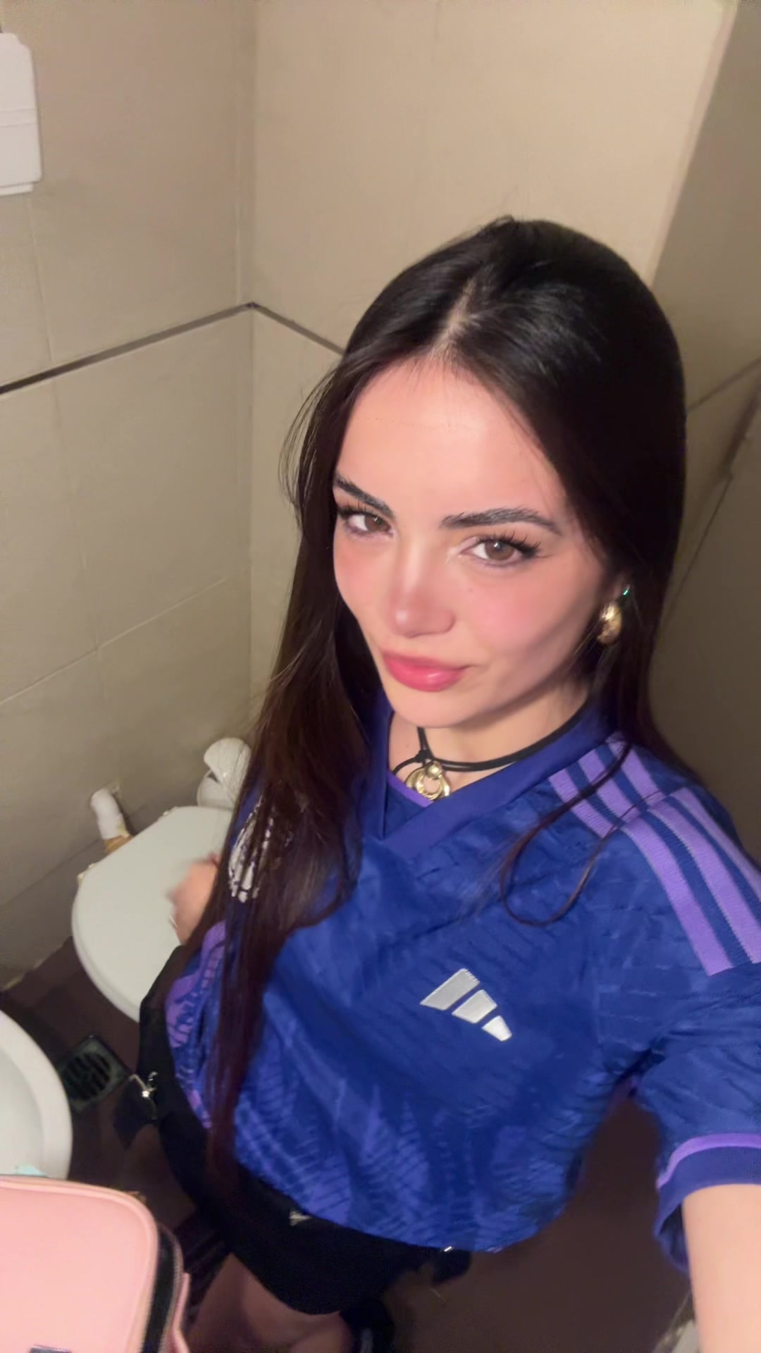 @𝐋