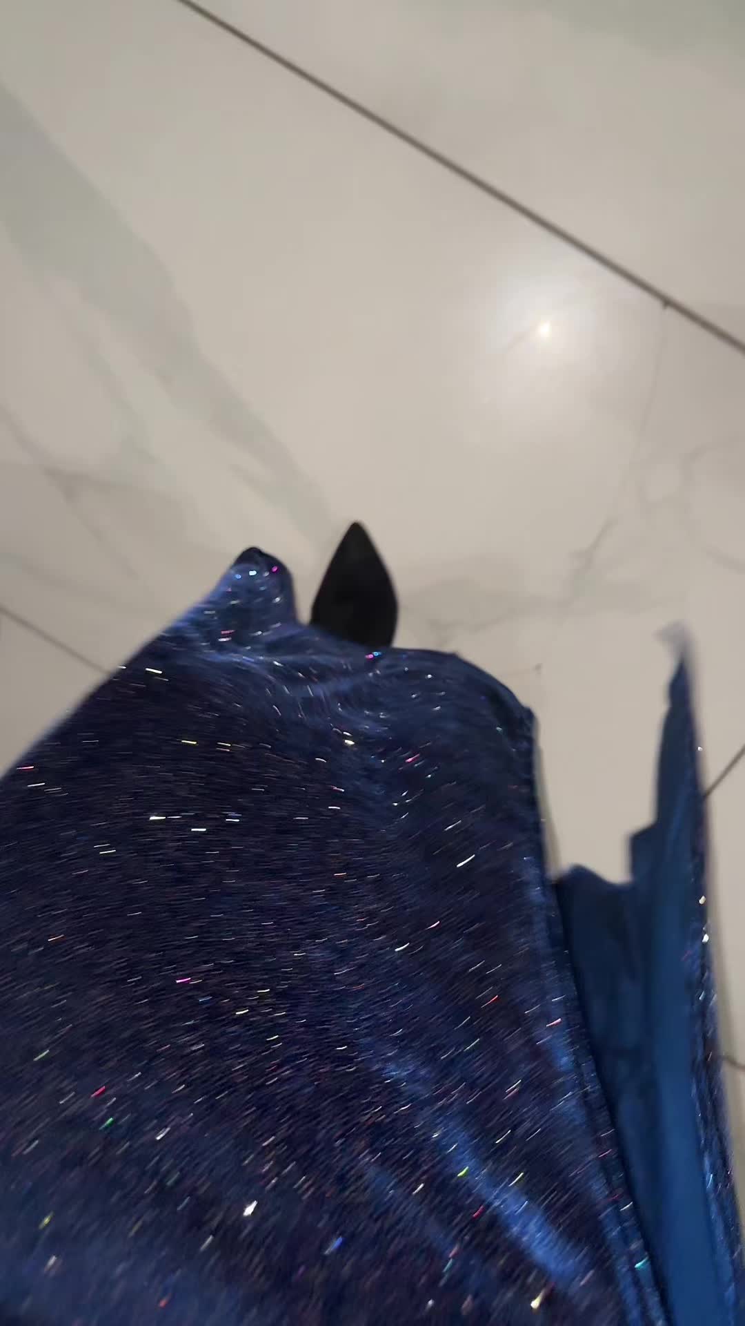 @_mendozaa_