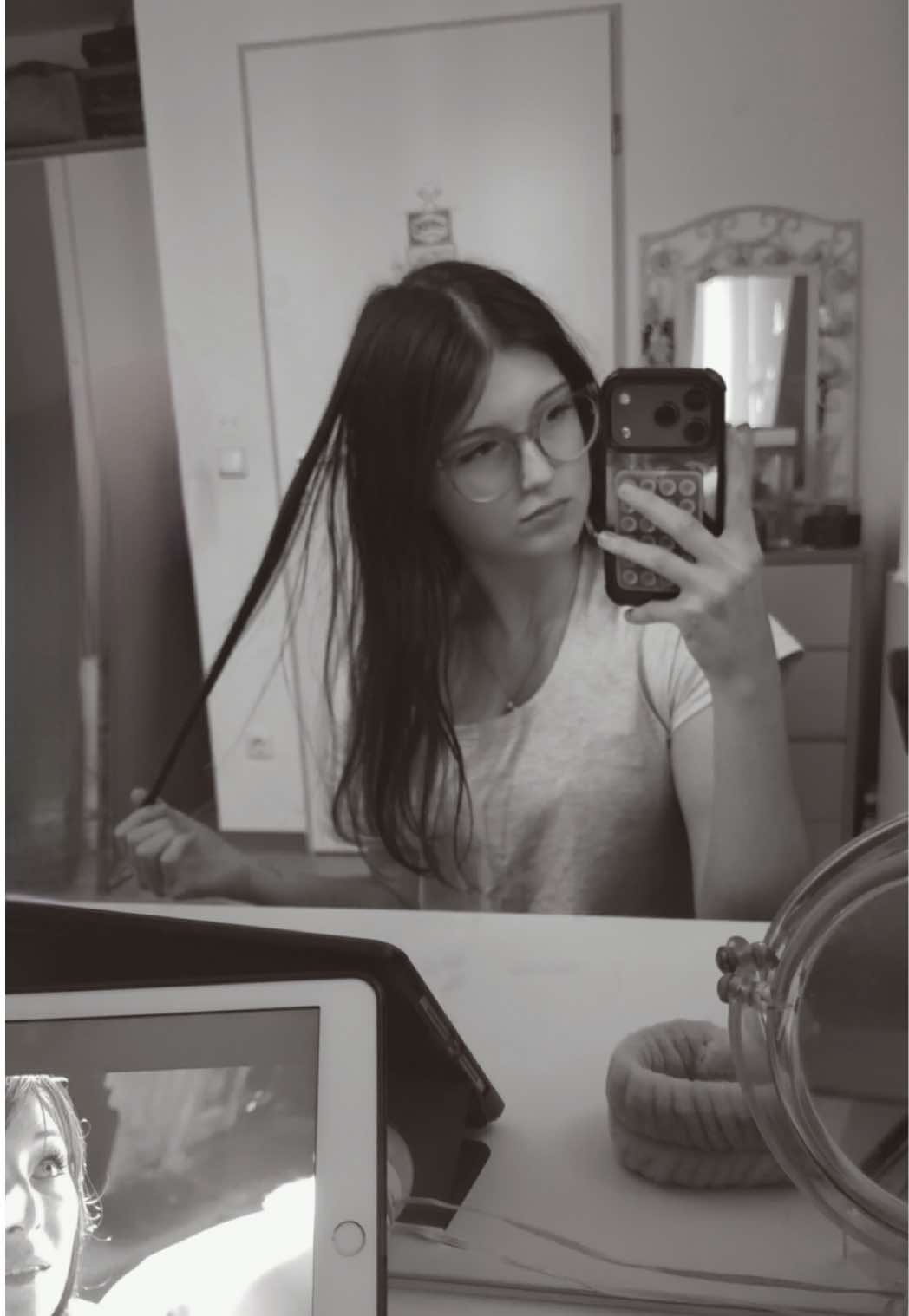 @🧟♀️🧟♀️