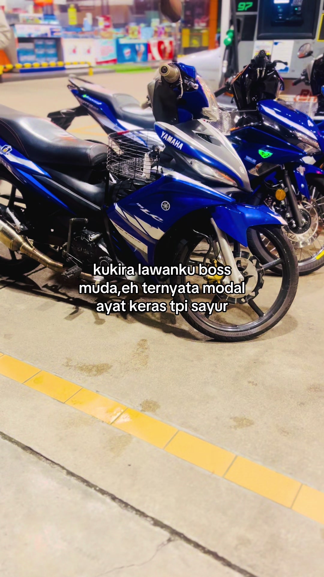 @+011