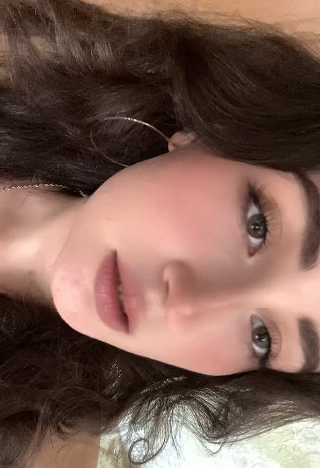 @анечка