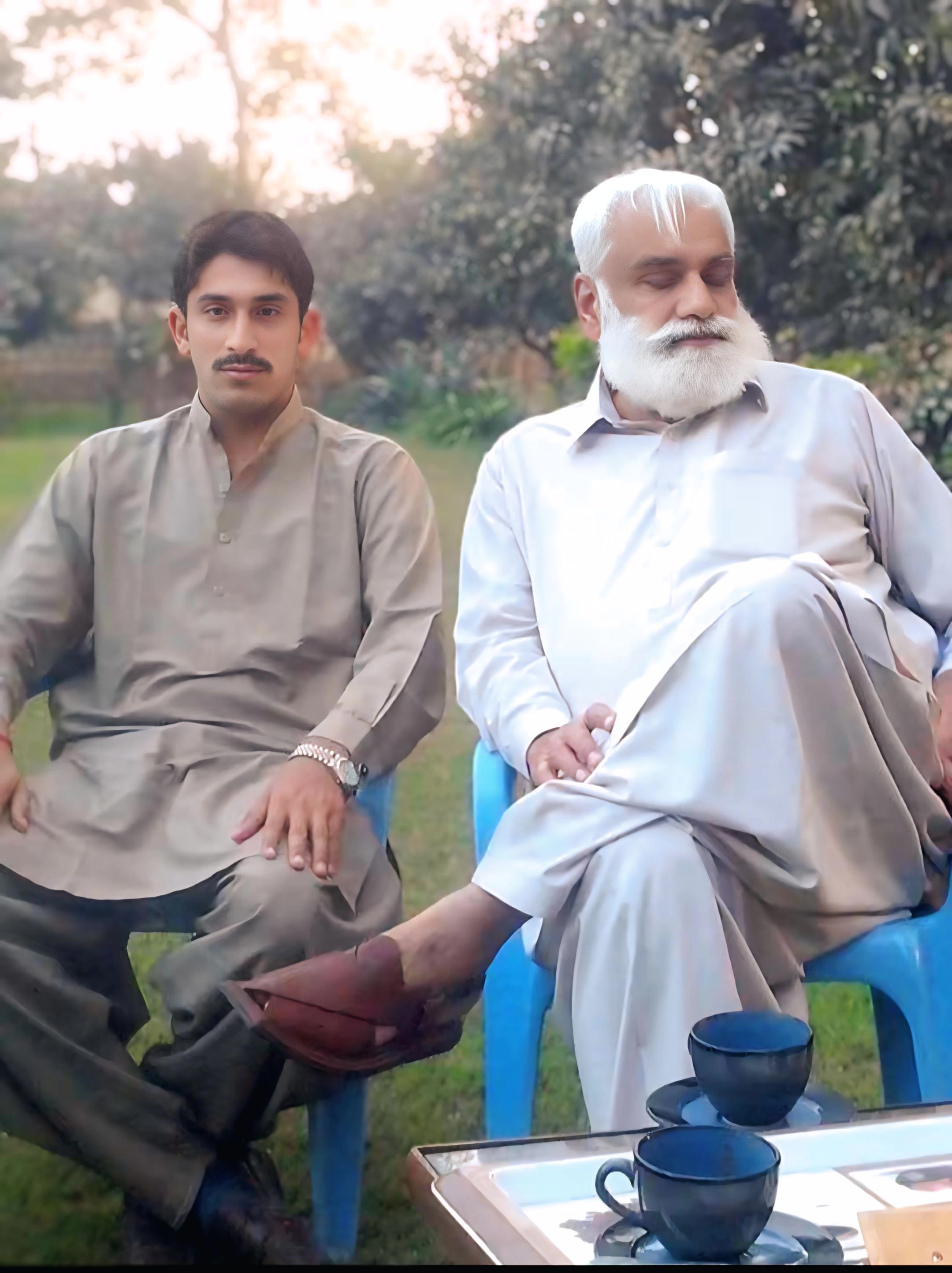 @Adv Mian Shahzor zafar Farooqu