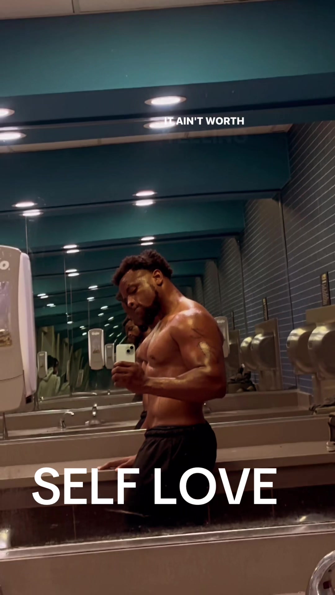 @lewielew_