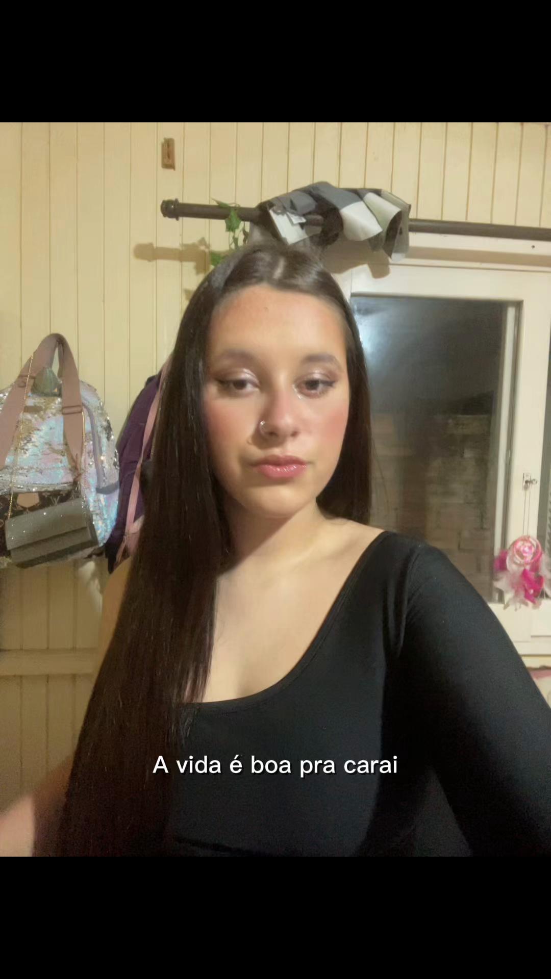 @yo💋💫