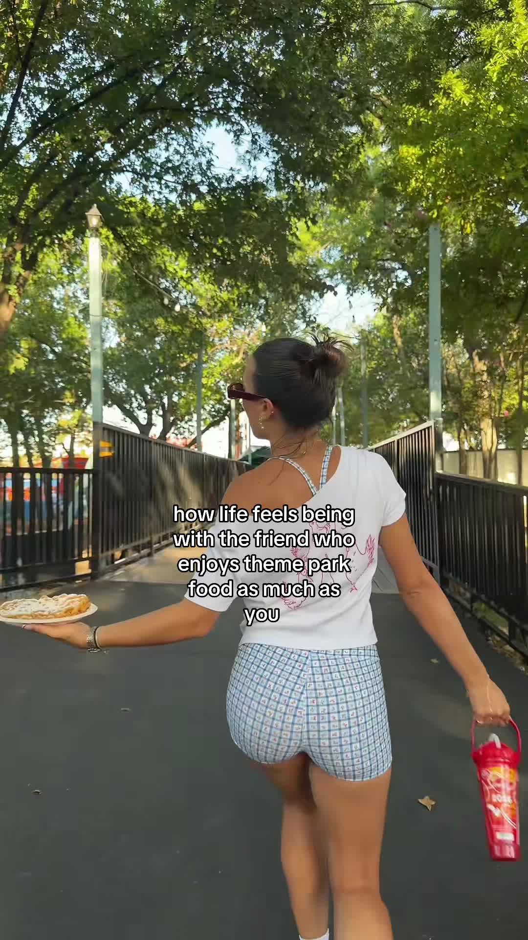 @Sophia