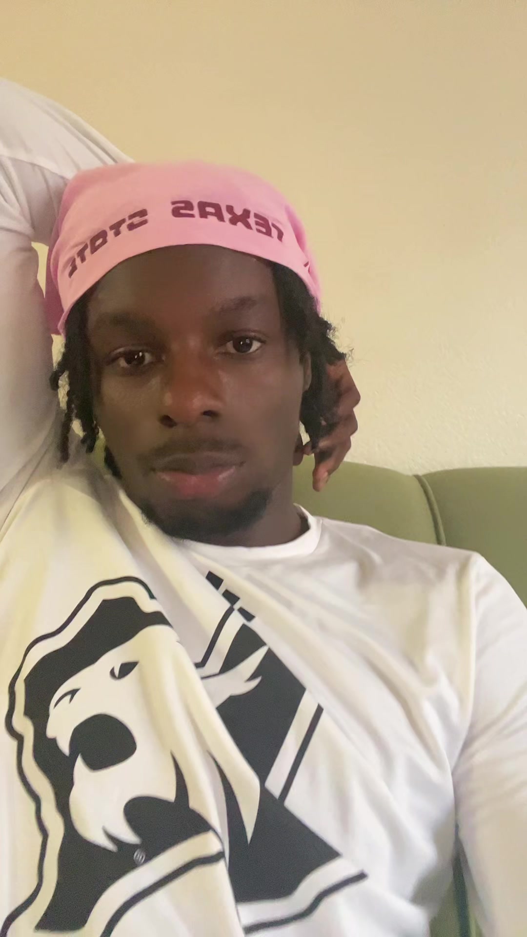 @Ja | Pink Bandana