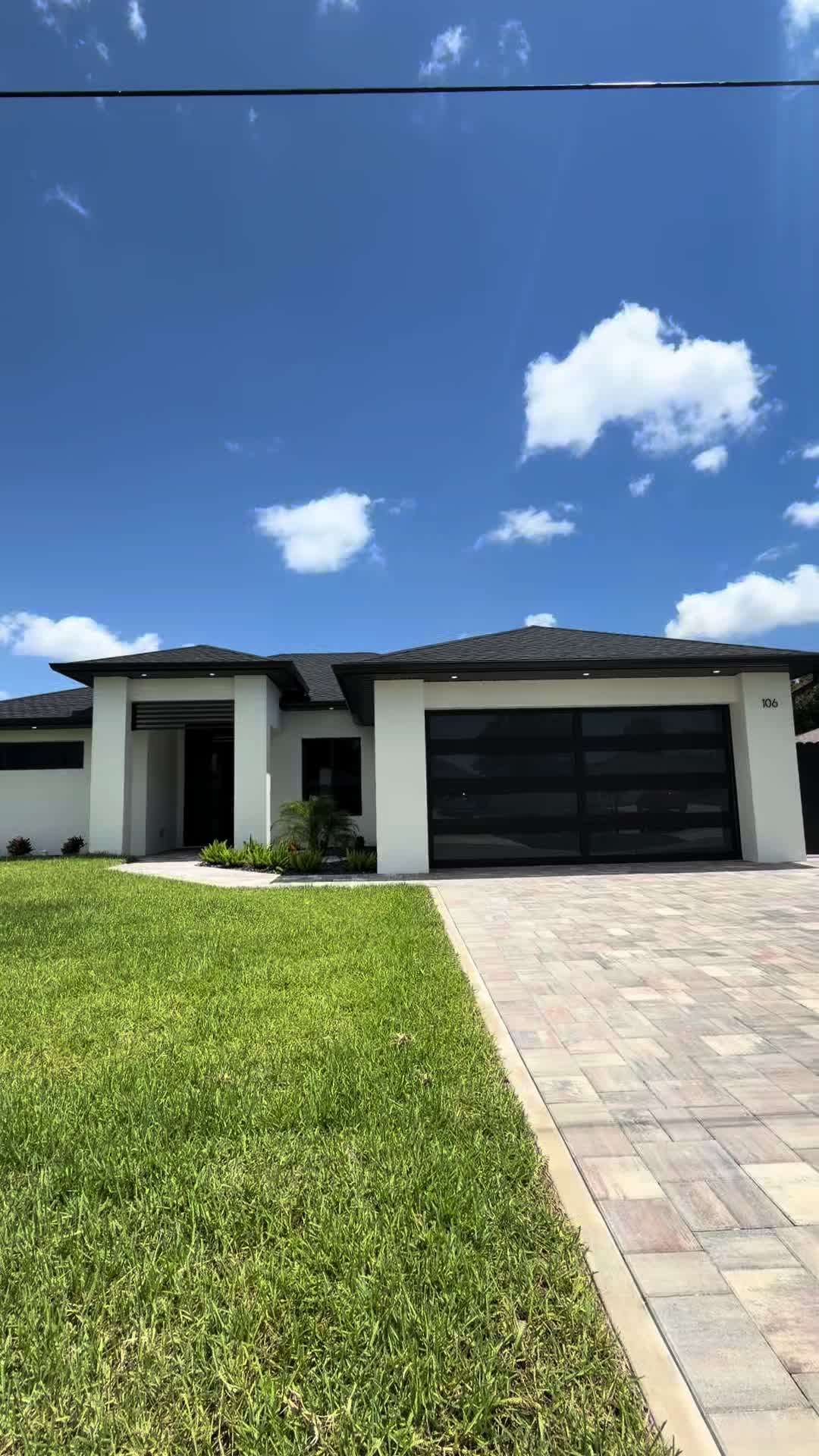 @marelis_veloz_realtor
