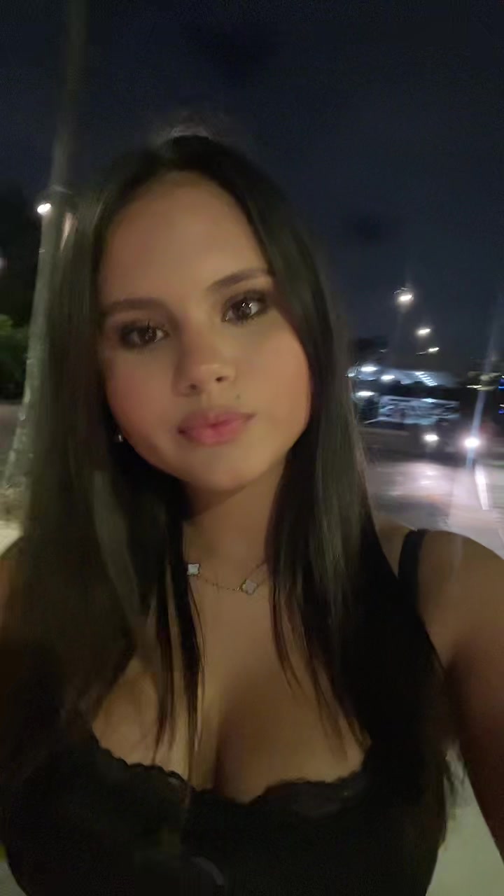@Isabella