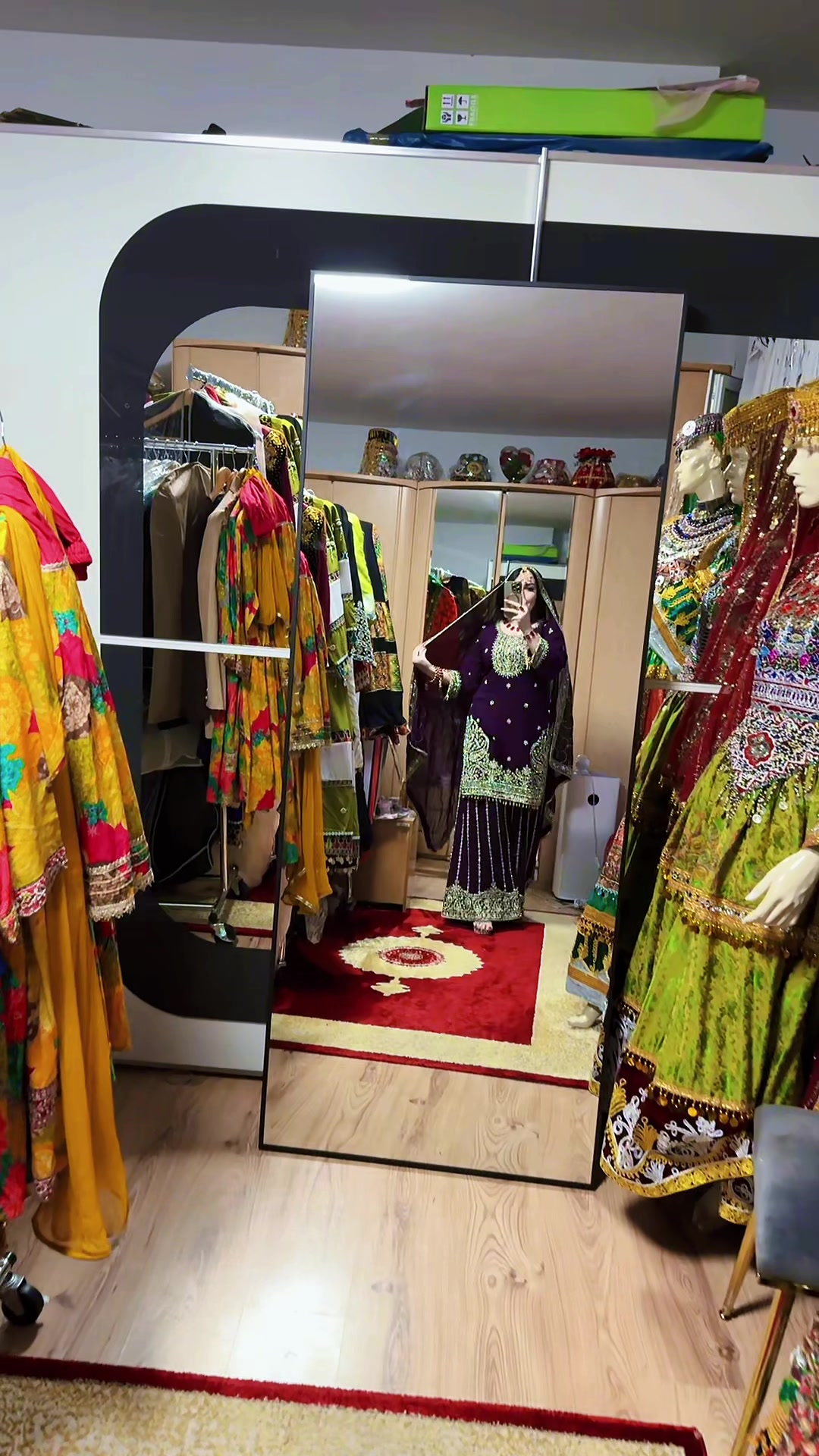 @Zeba Collection