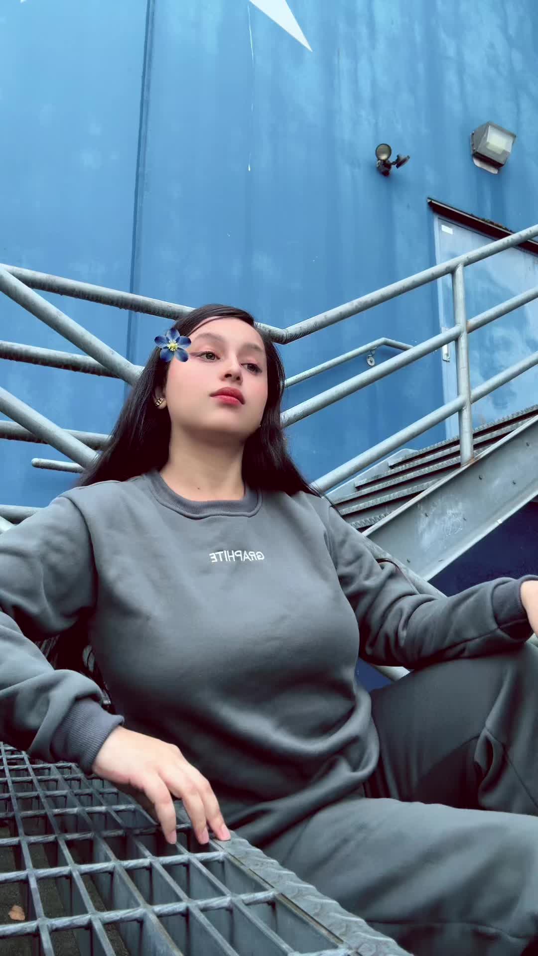 @Eenu🇳🇵🇨🇦