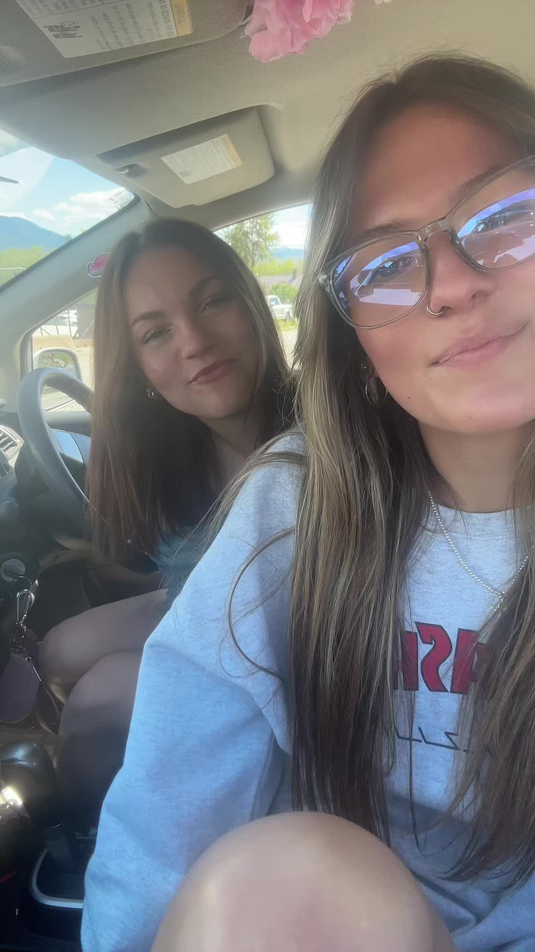@victoriathevixon