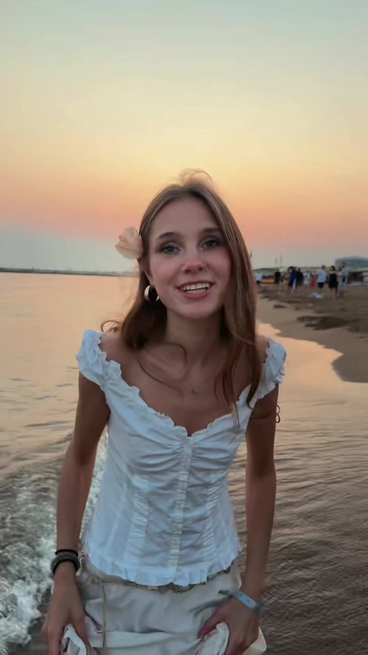 @alyclara.y