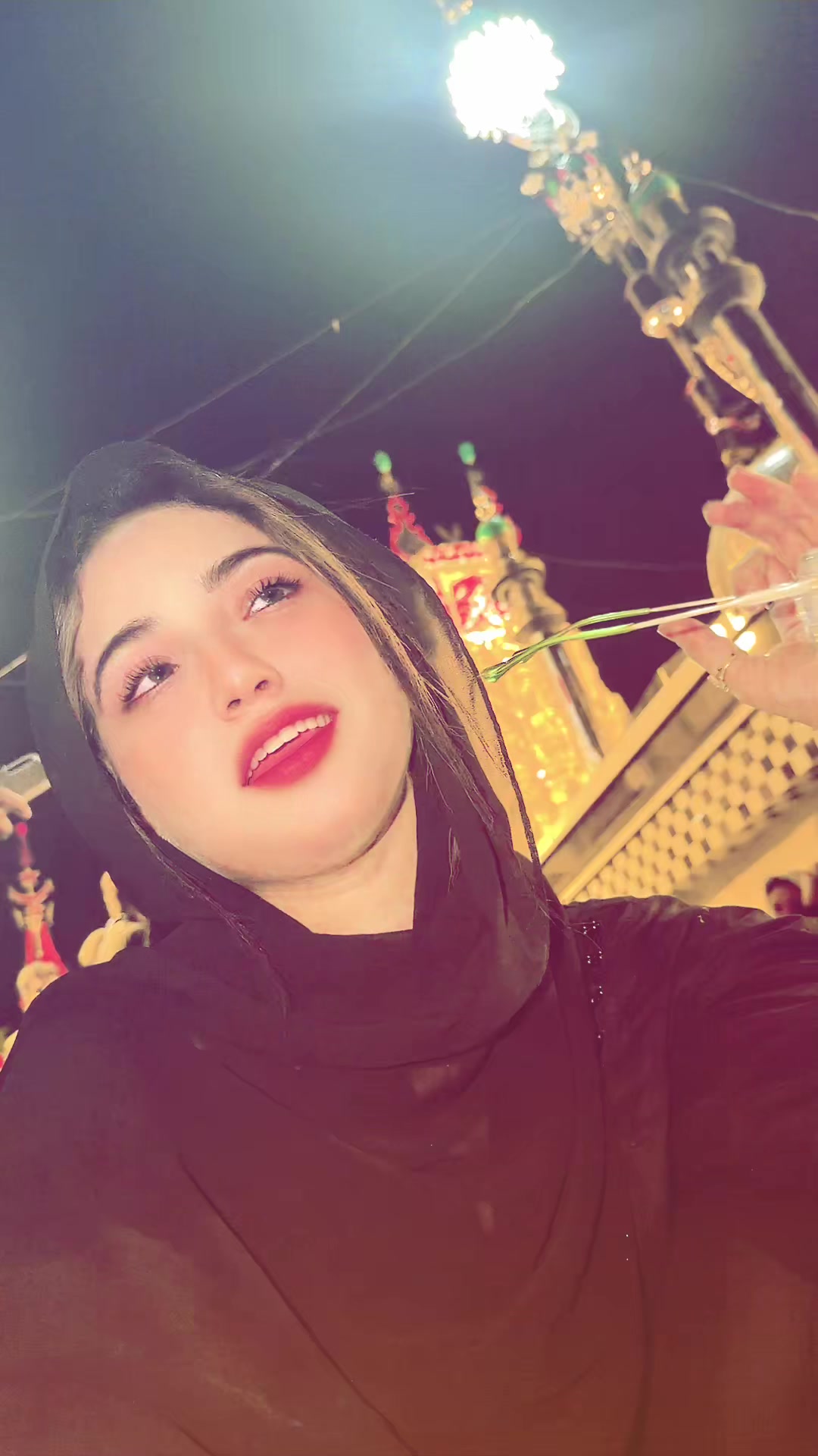 @🦋MeHaK offiCial 🦋