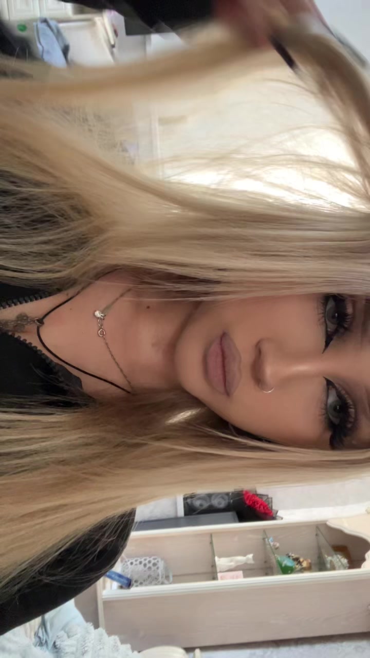@blondie 🪽