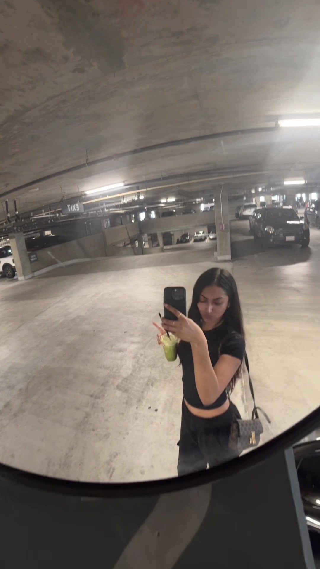 @Anika